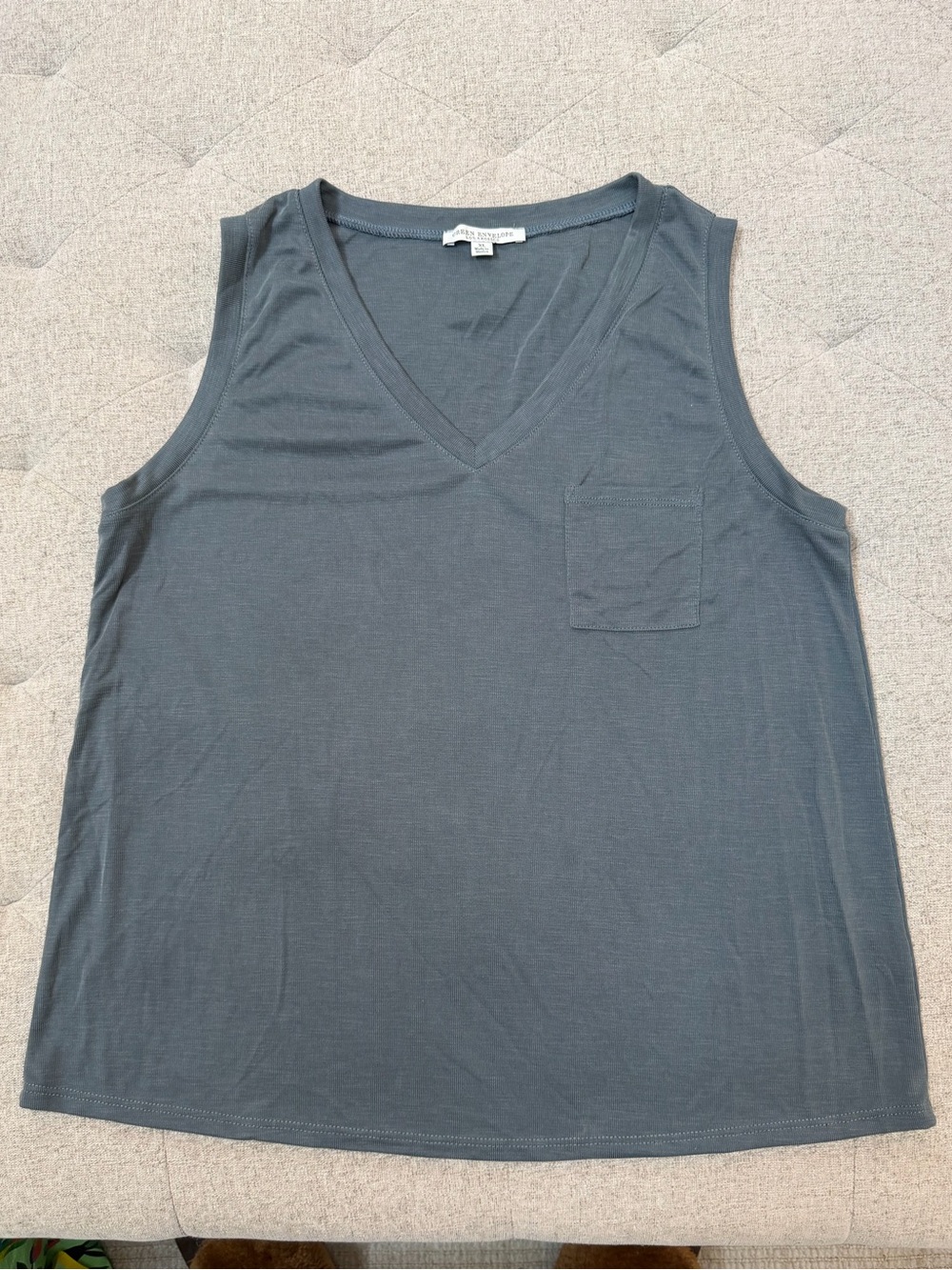 EUC GREEN ENVELOPE LA TANK TOP SHELL SLEEVES SHIRT grey xl tank